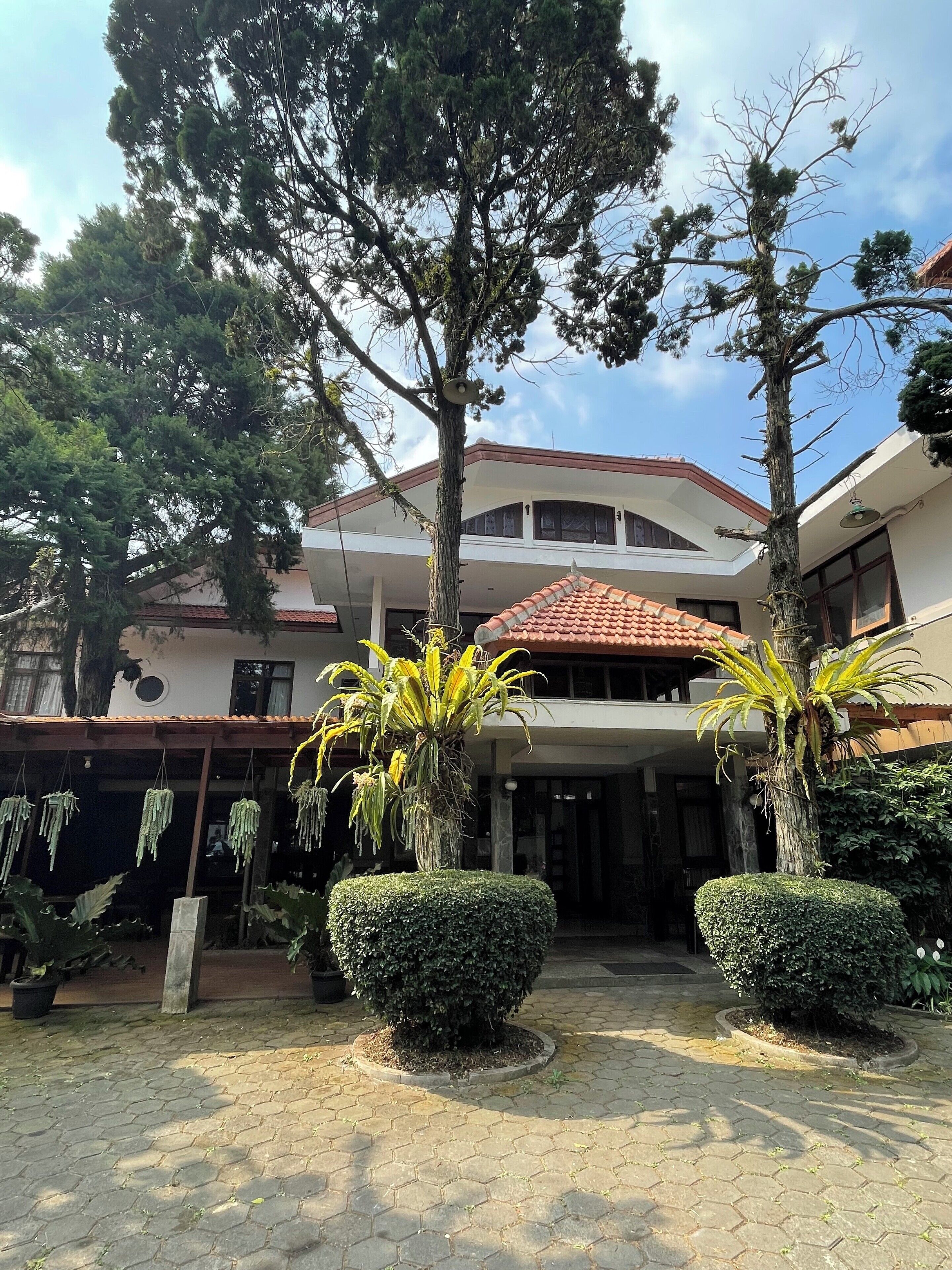 Hotel Gegerkalong Asri