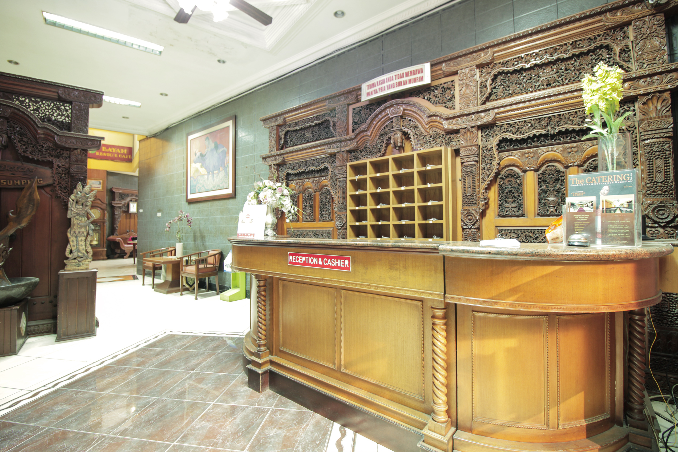 Hotel Lodaya Syariah by OYO Rooms