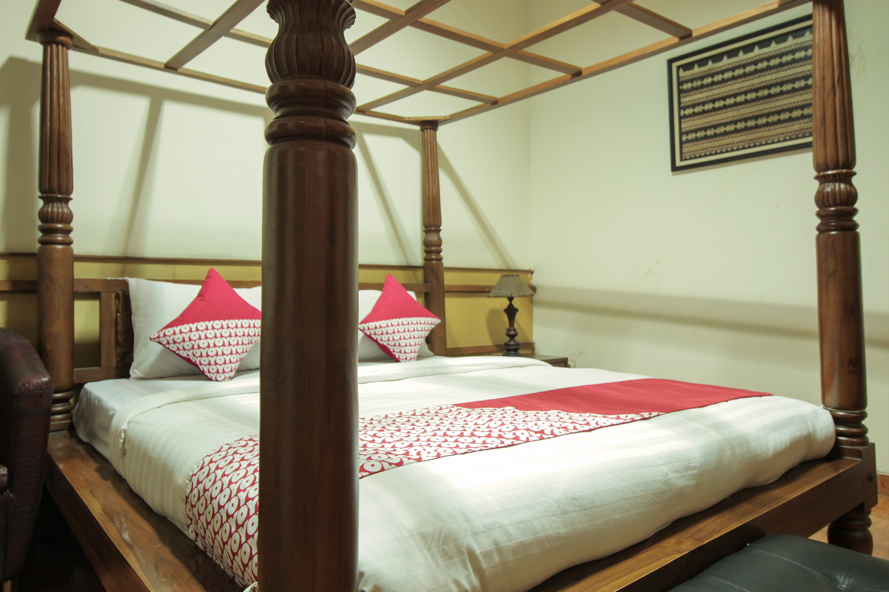 Hotel Lodaya Syariah by OYO Rooms