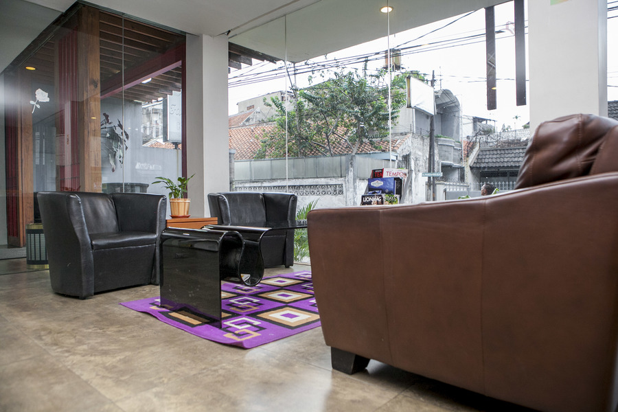 Hotel Mawar by RedDoorz