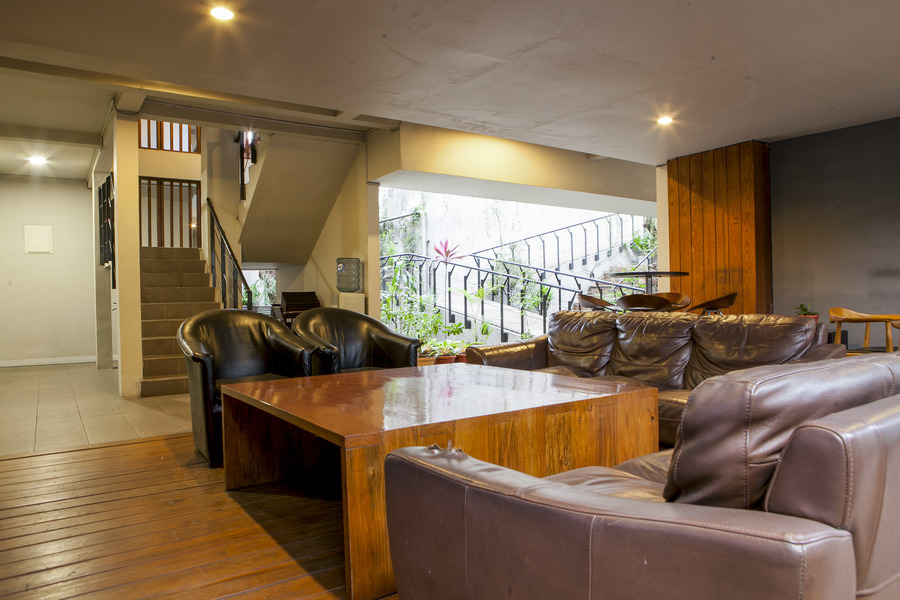 Hotel Mawar by RedDoorz