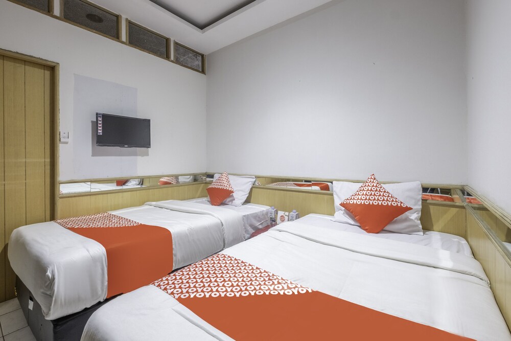 Imelda Residence by OYO Rooms