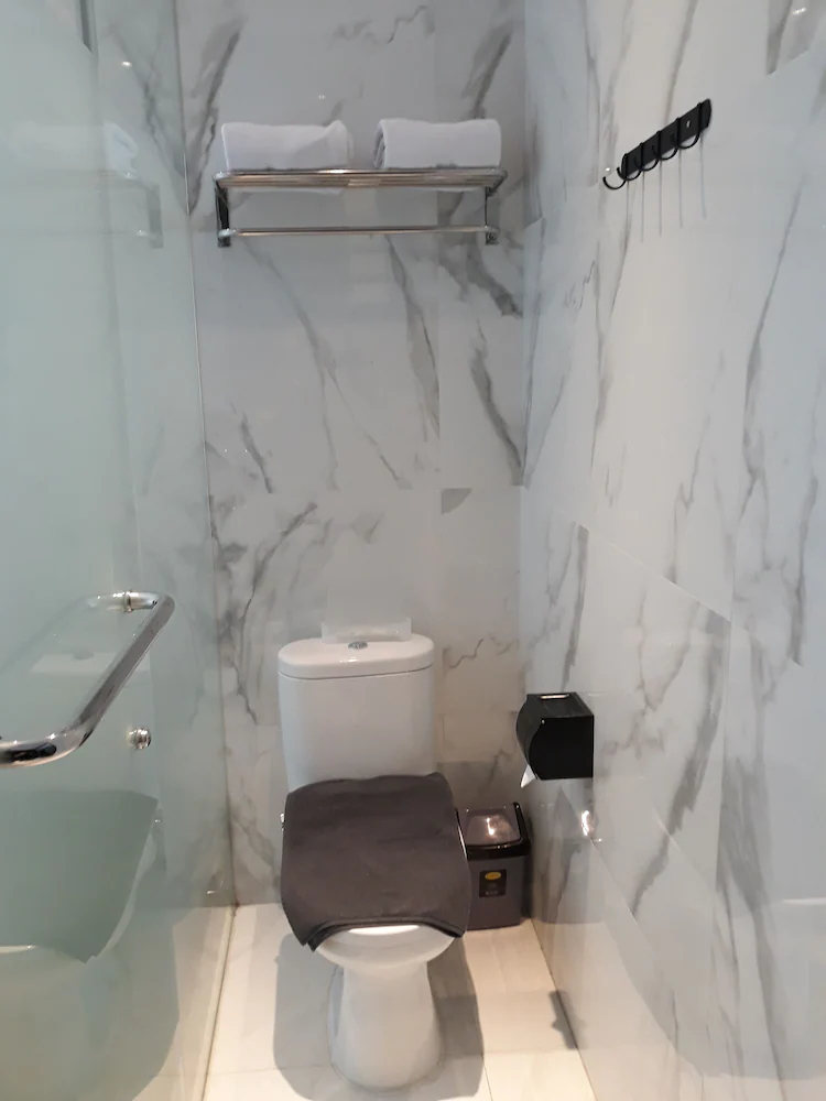 Oyo Flagship 90775 I Sleep Hotel Bandung