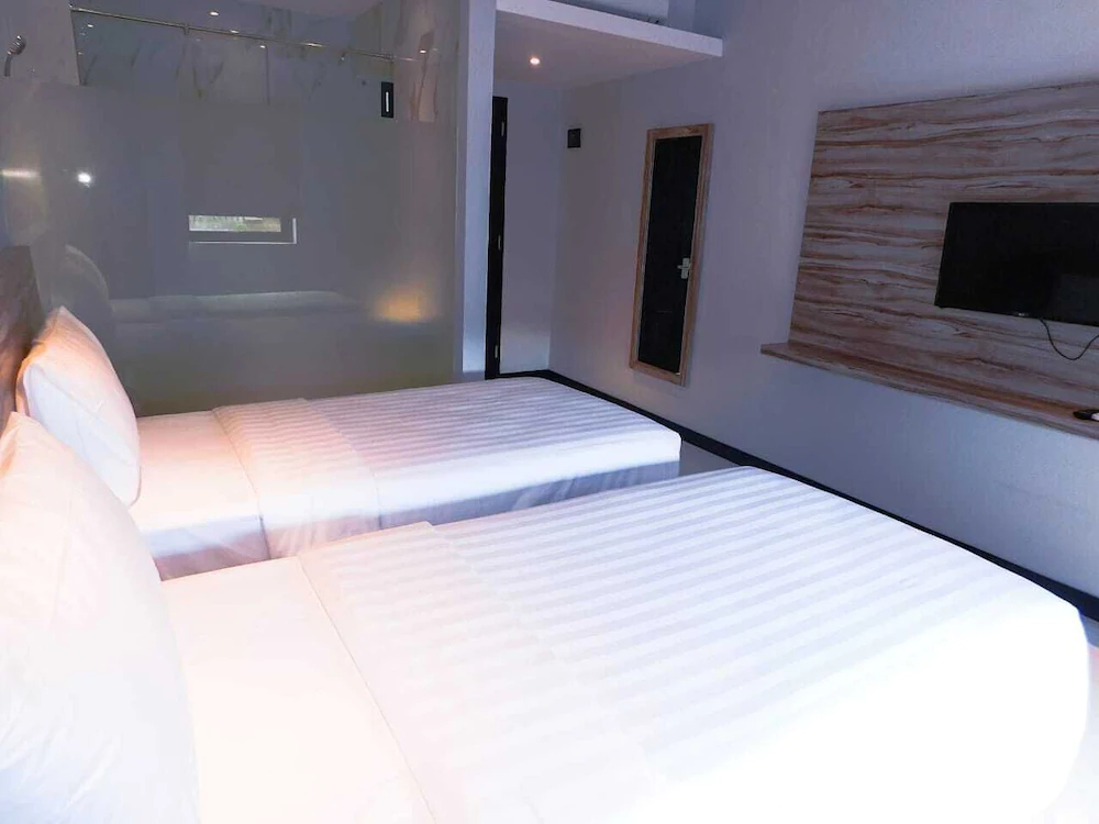 Oyo Flagship 90775 I Sleep Hotel Bandung