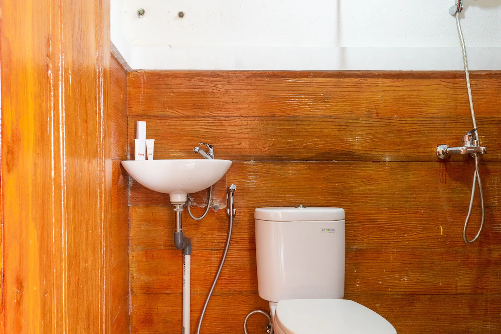 Kanaka Residence by OYO Rooms