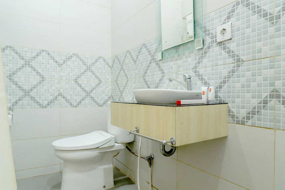 Kuwera Inn Guest House by Airy Rooms