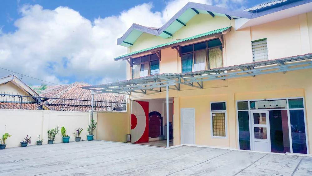 OYO 1340 Wisma Alamanda