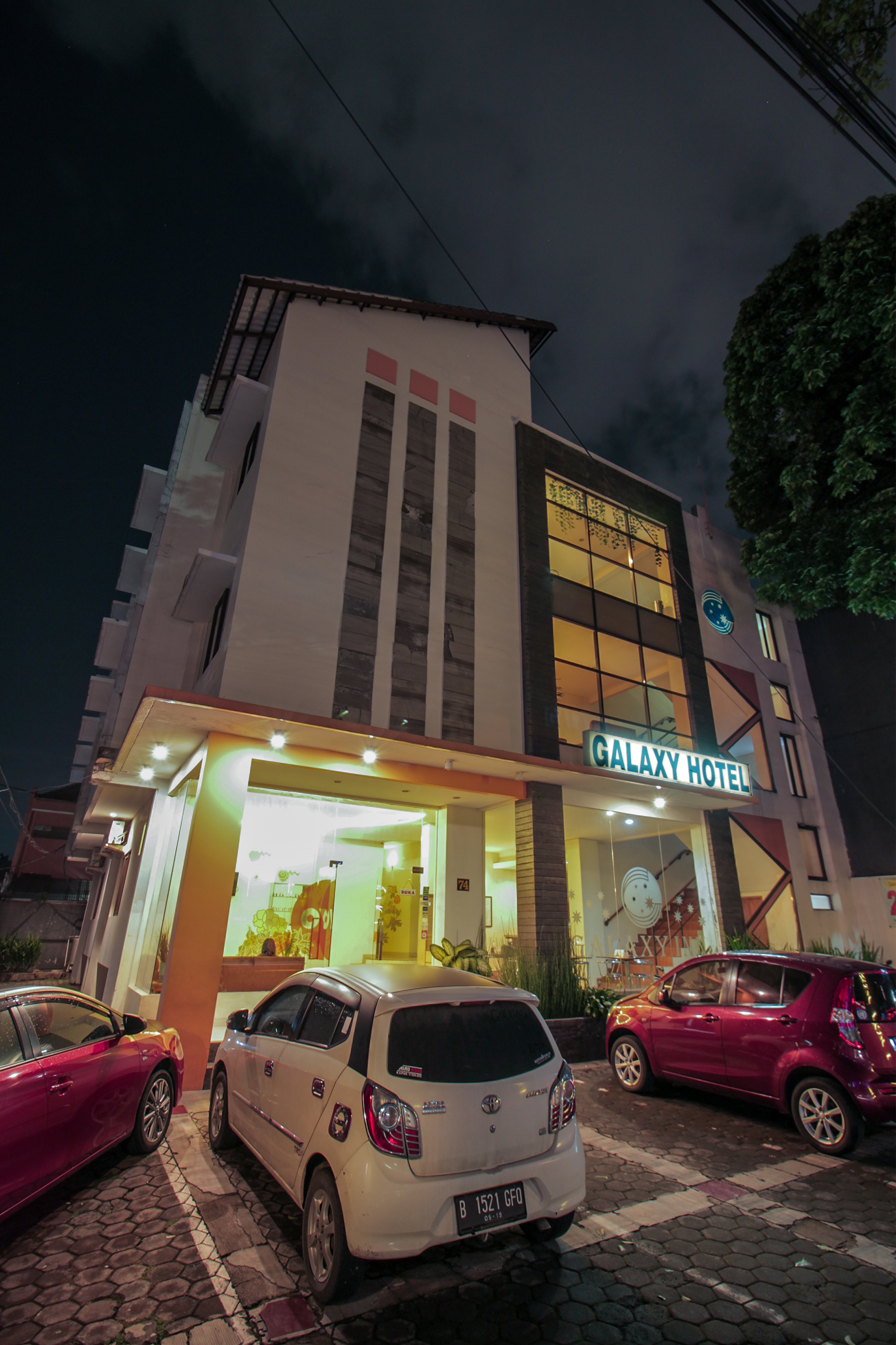 Flagship 1511 Galaxy Inn