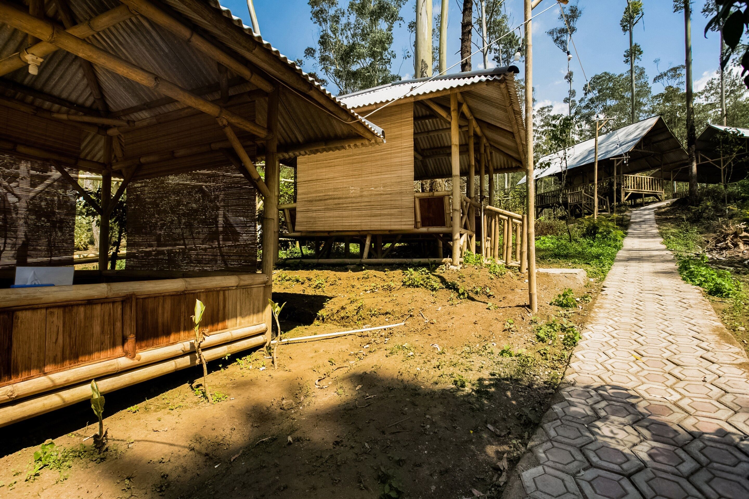 OYO 3772 Cigadog Residence