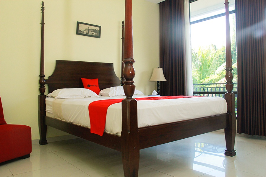 Palagan Joglo Boutique Guest House by RedDoorz