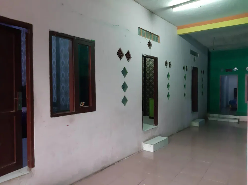 Penginapan Jempol by OYO Rooms