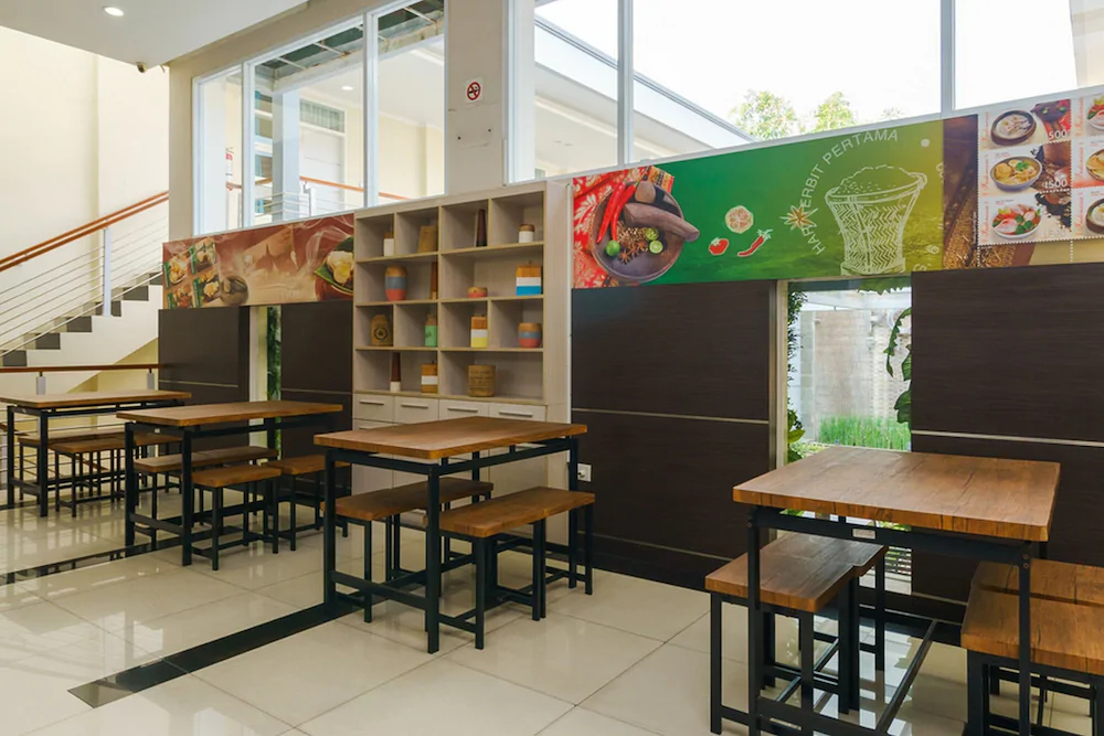 Point Phila Hotel by RedDoorz