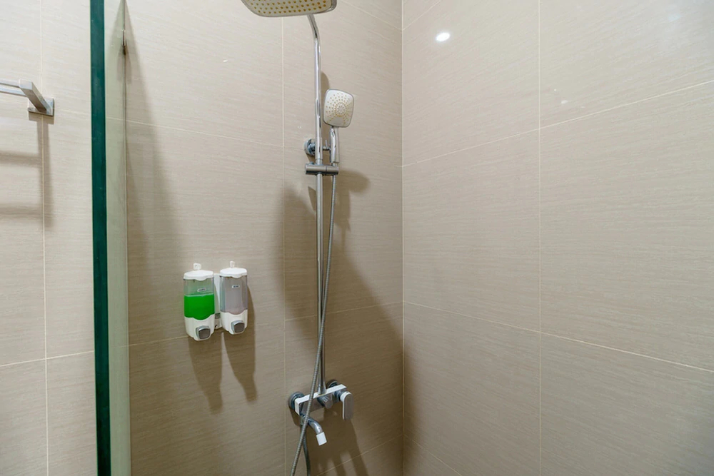 Point Phila Hotel by RedDoorz