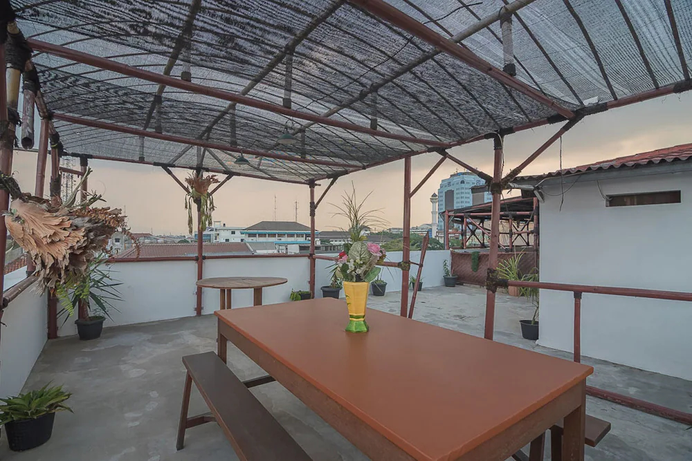 Populair Hostel by RedDoorz