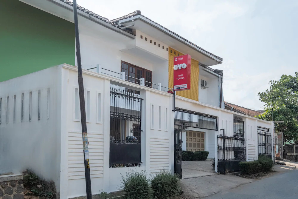 Puri Torina Residence by OYO Rooms