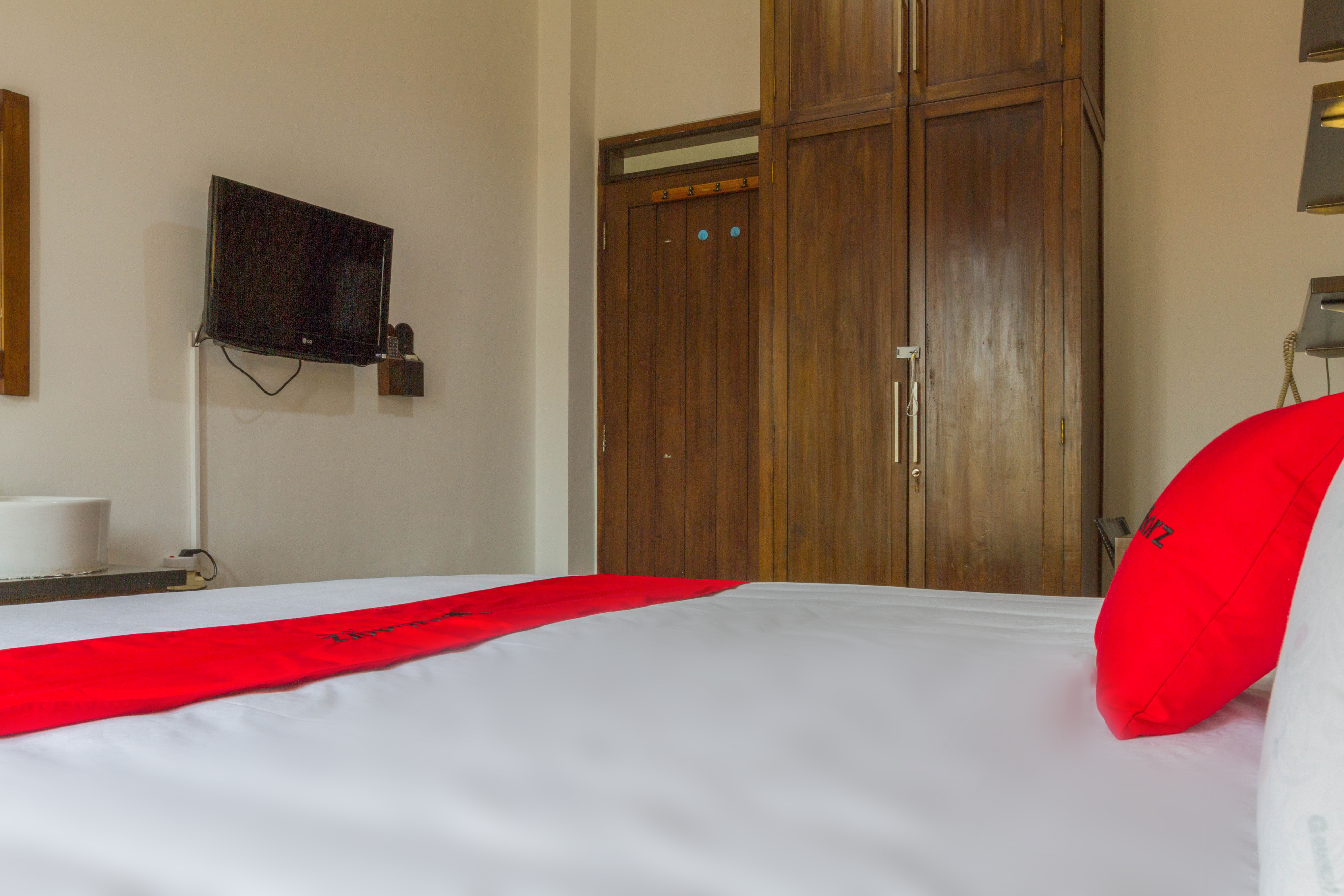 RedDoorz @ Dago Asri 3