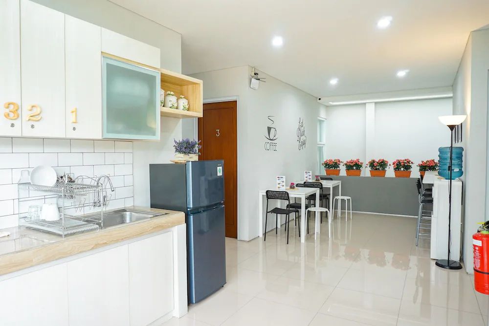 Rumah Teteh Syariah by OYO Rooms