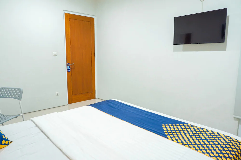 Rumah Teteh Syariah by OYO Rooms