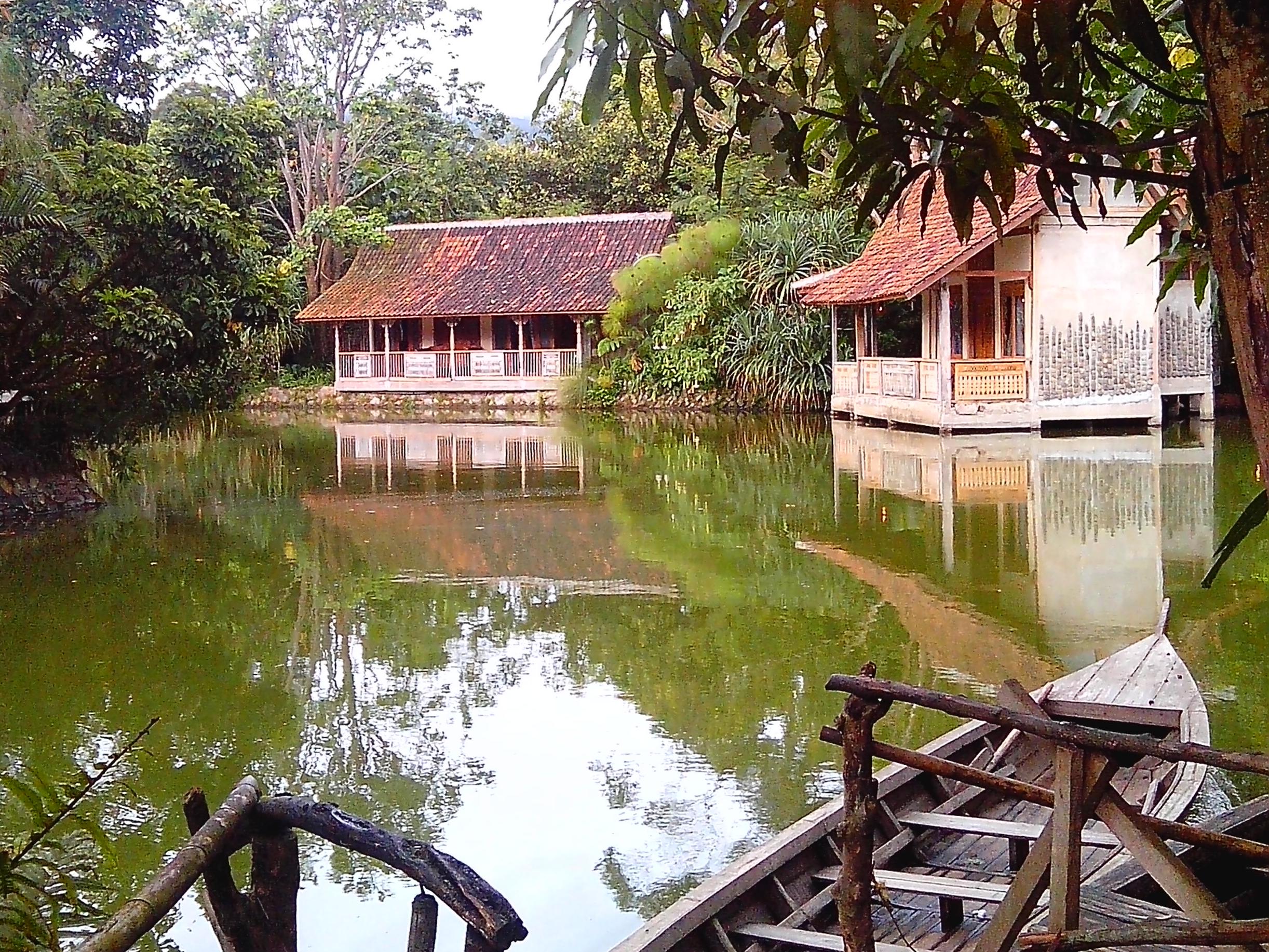 Sapulidi Cafe, Resort & Gallery