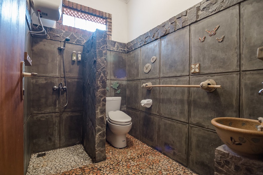 Sekar Arum Butik Guesthouse by RedDoorz