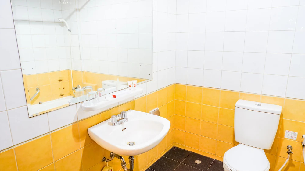 Setiabudhi Indah Hotel by OYO Rooms