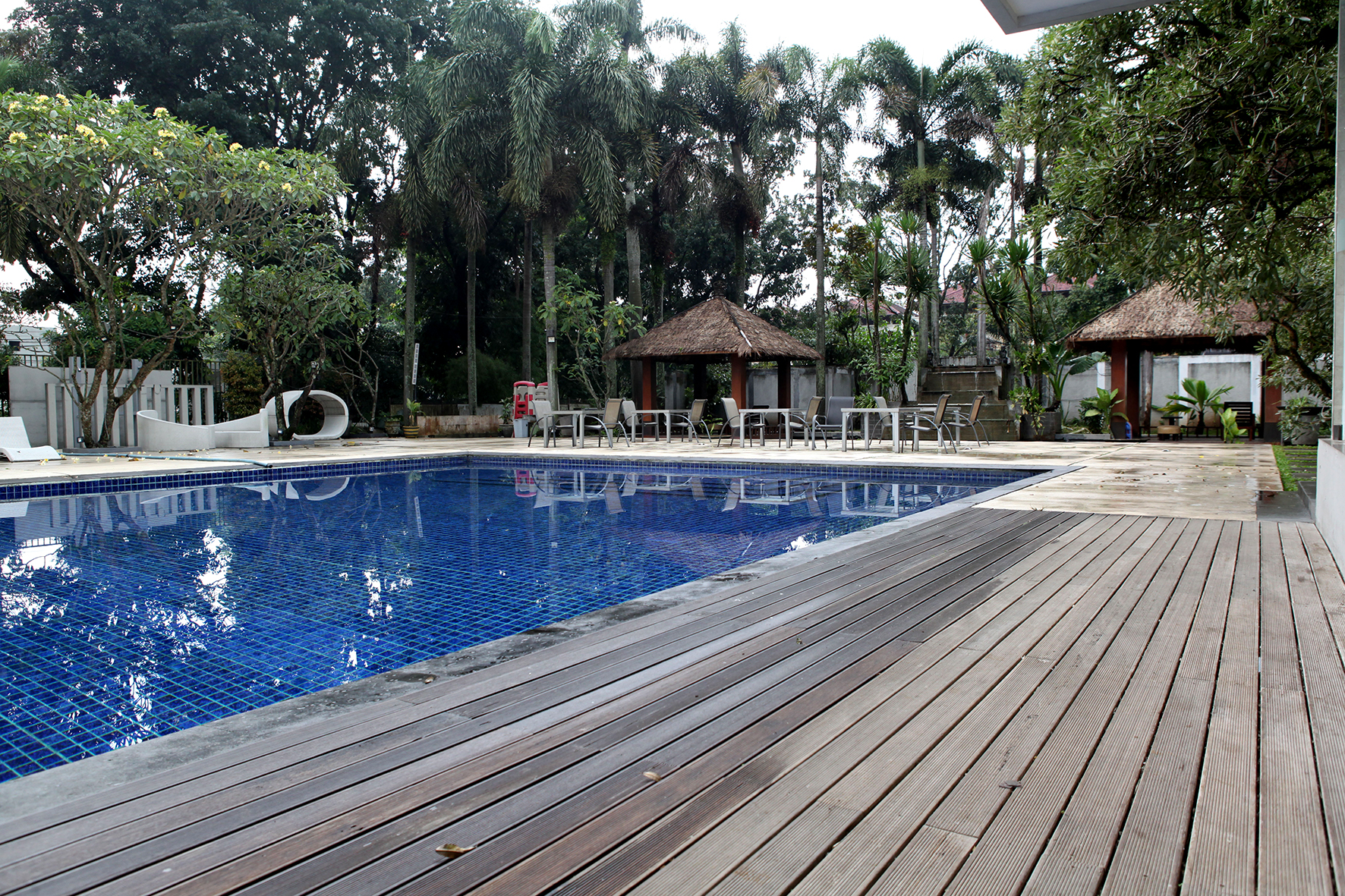 Sheo Resort Hotel by RedDoorz