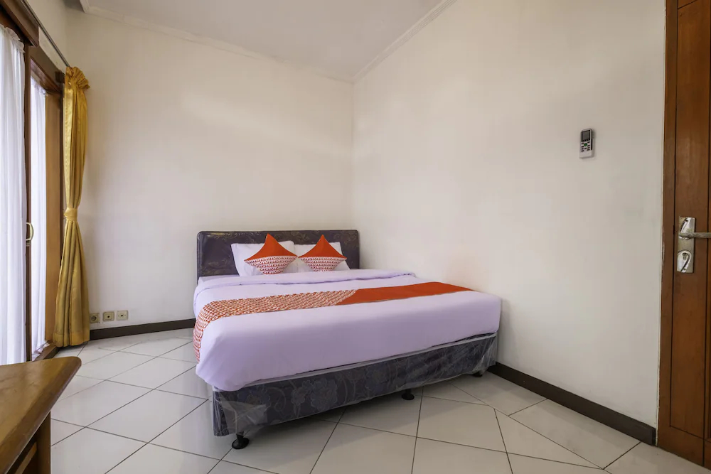 Sinulingga Residence by OYO Rooms