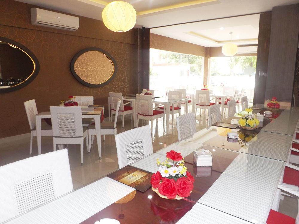 Specia Hotel & Resto