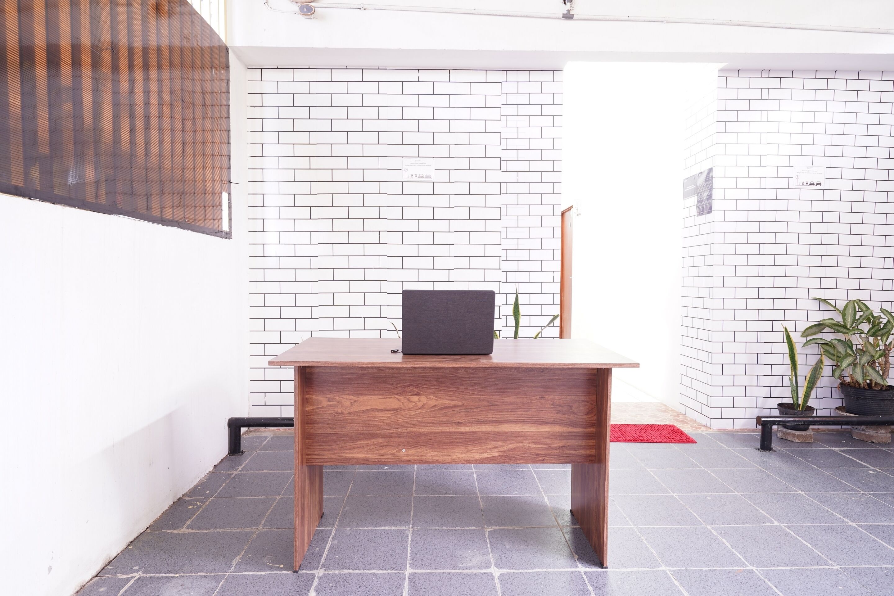 Spot On 93624 Damai 3 Guest House