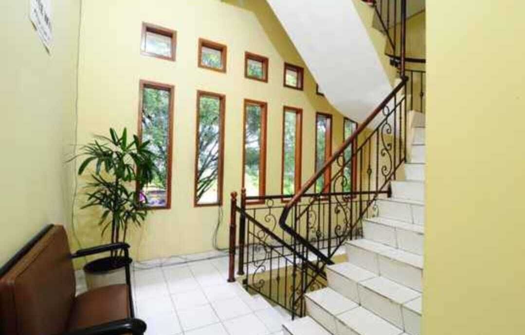 Sultan Premiere Setrasari