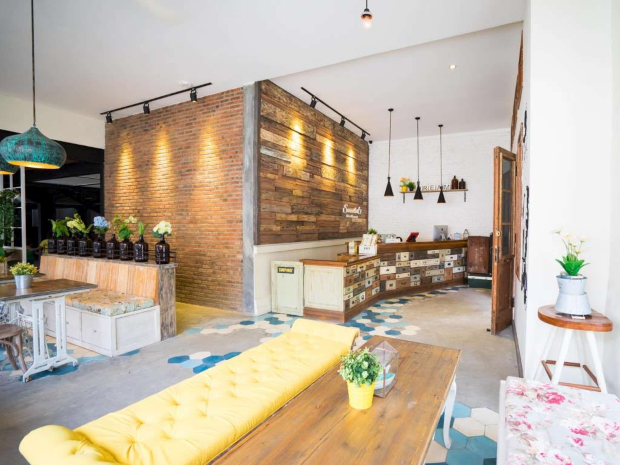 Summerbird Bed & Brasserie