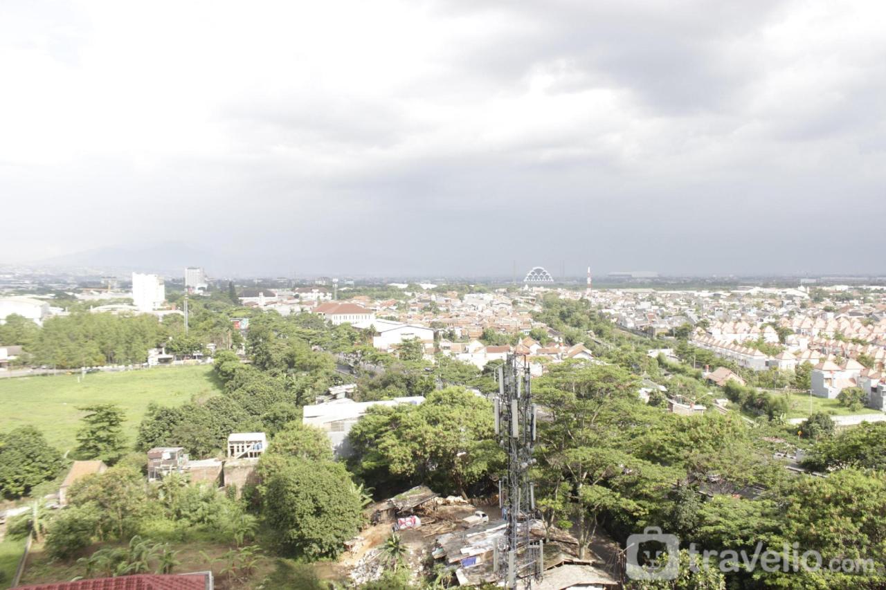 Tamansari Panoramic Apartment by Travelio