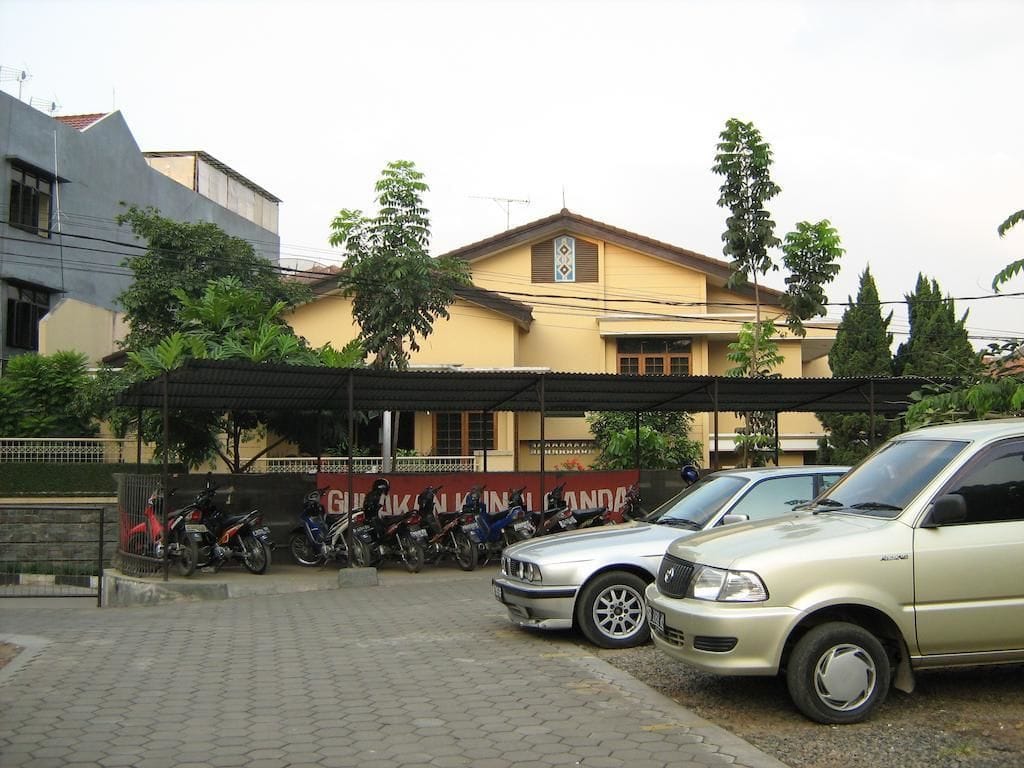 The Cherry Homes Hotel Residence