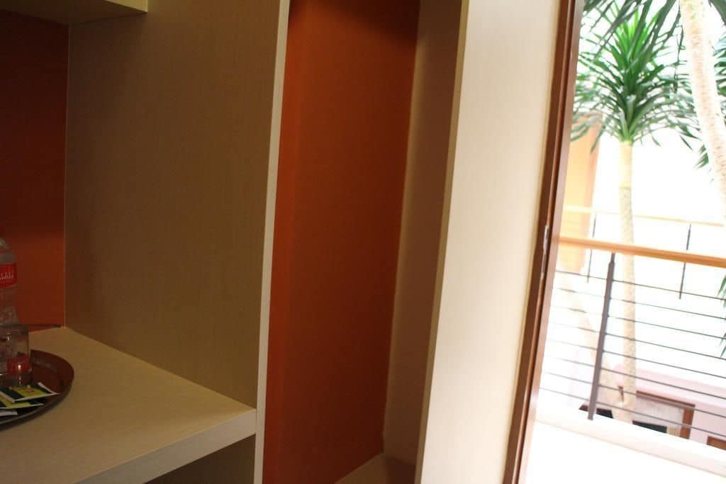 The Cherry Homes Hotel Residence