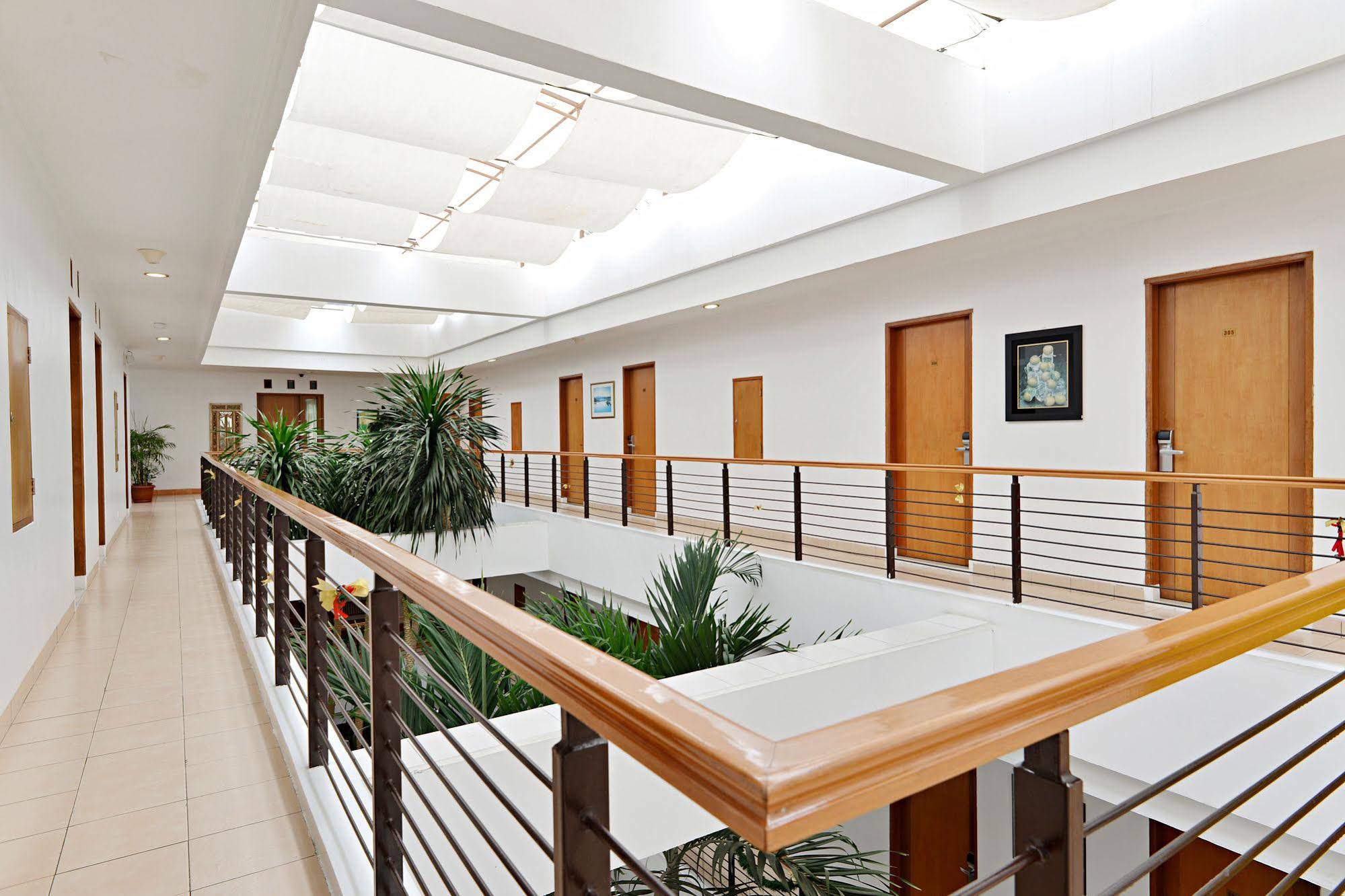 The Cherry Homes Hotel Residence by ZEN Rooms