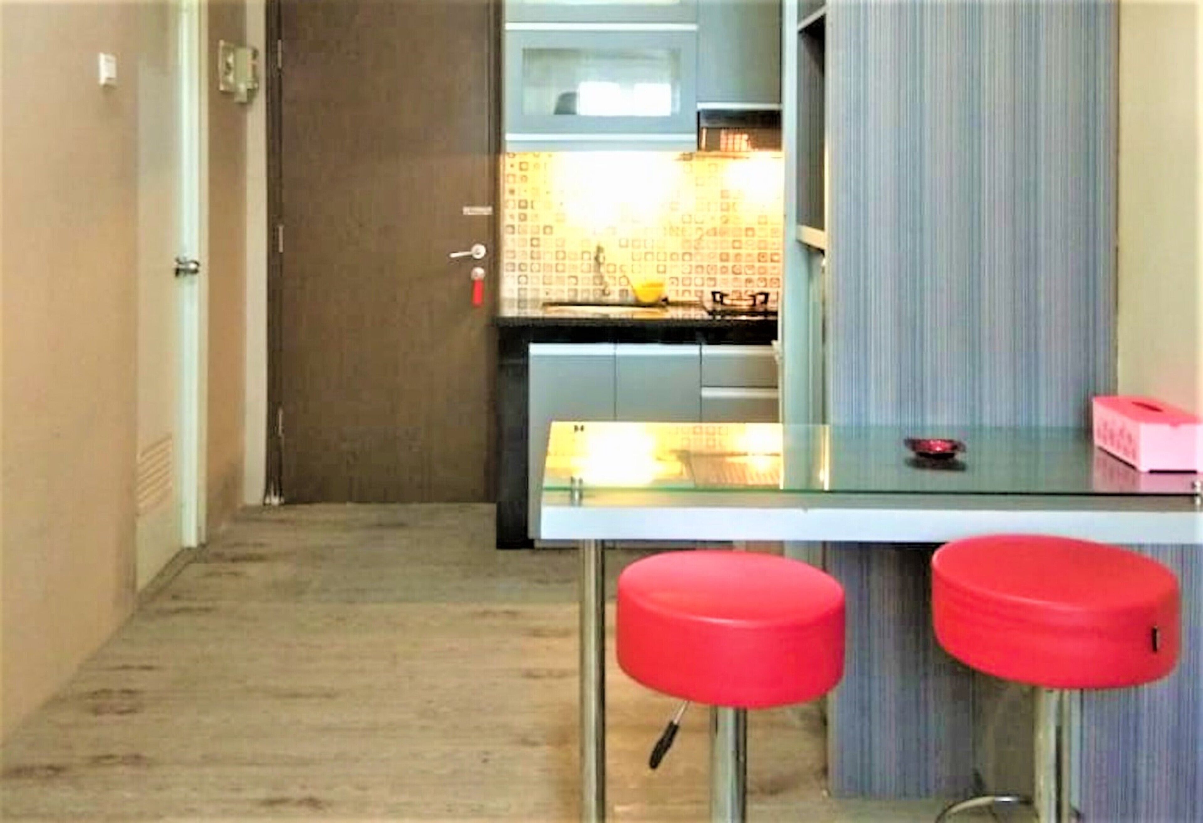 The Suites Metro Apartment by ARS IRA Property