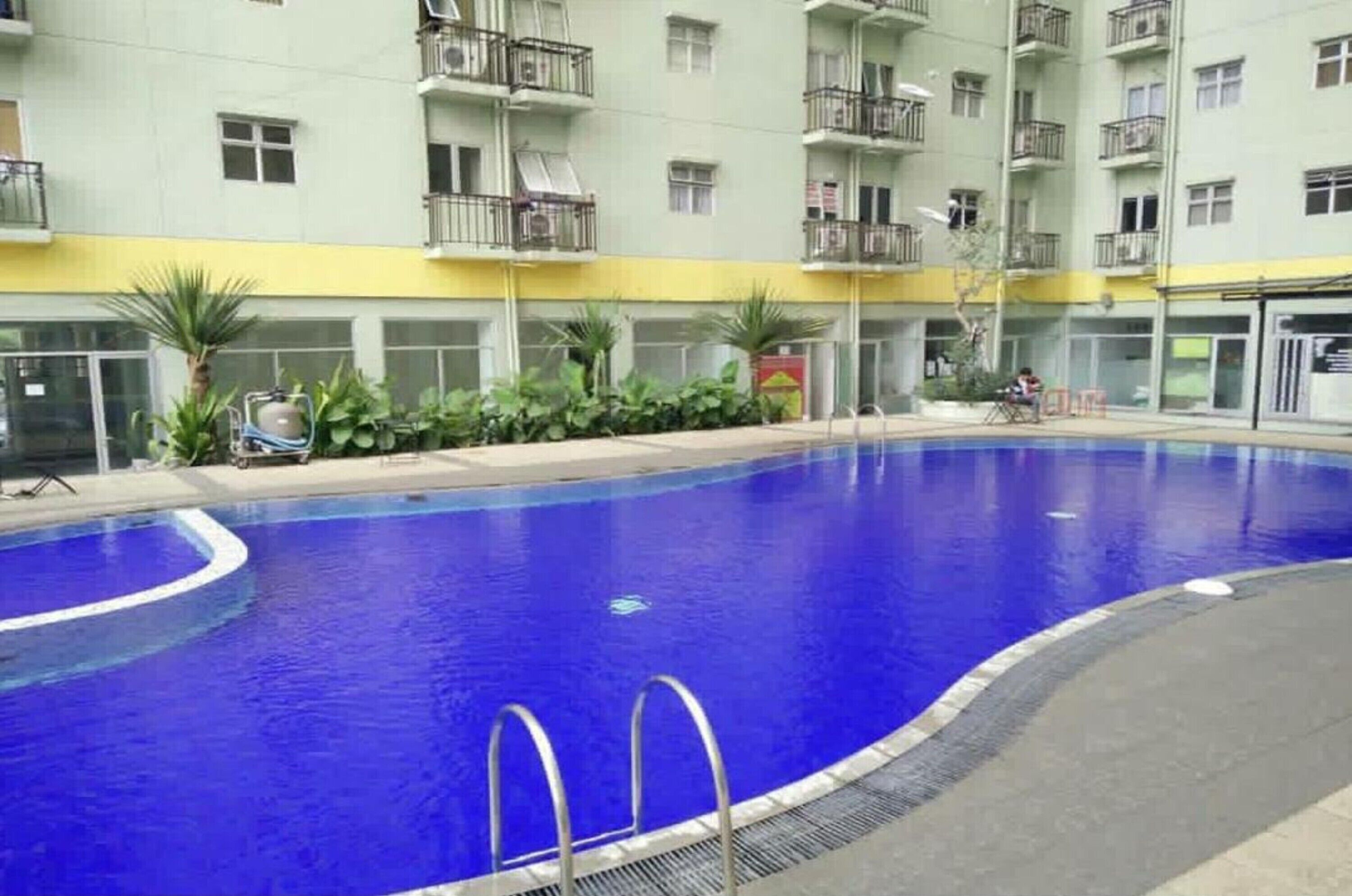 The Suites Metro Apartment By Interindo By Oyo