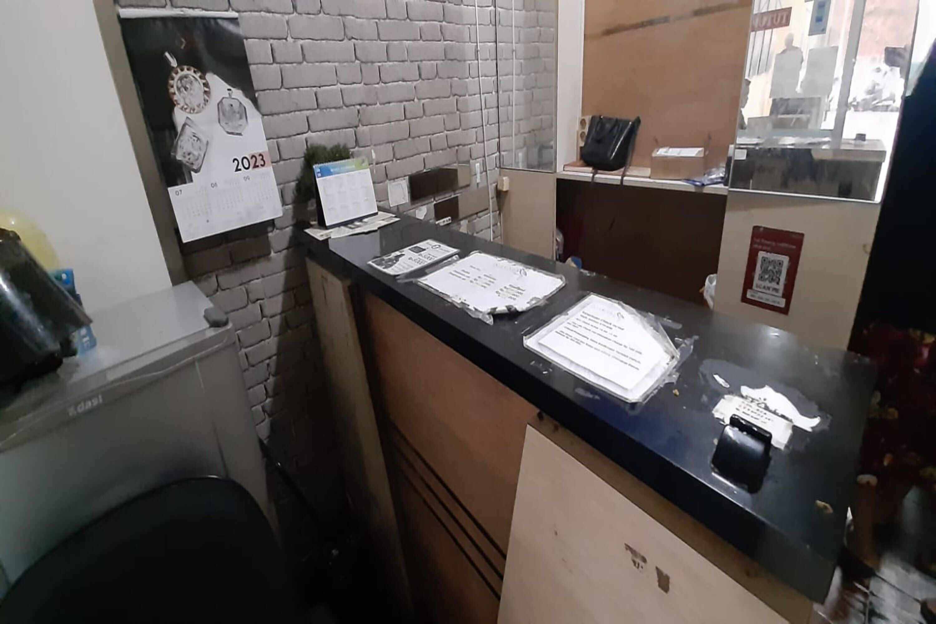 The Suites Metro Apartment By Interindo By Oyo