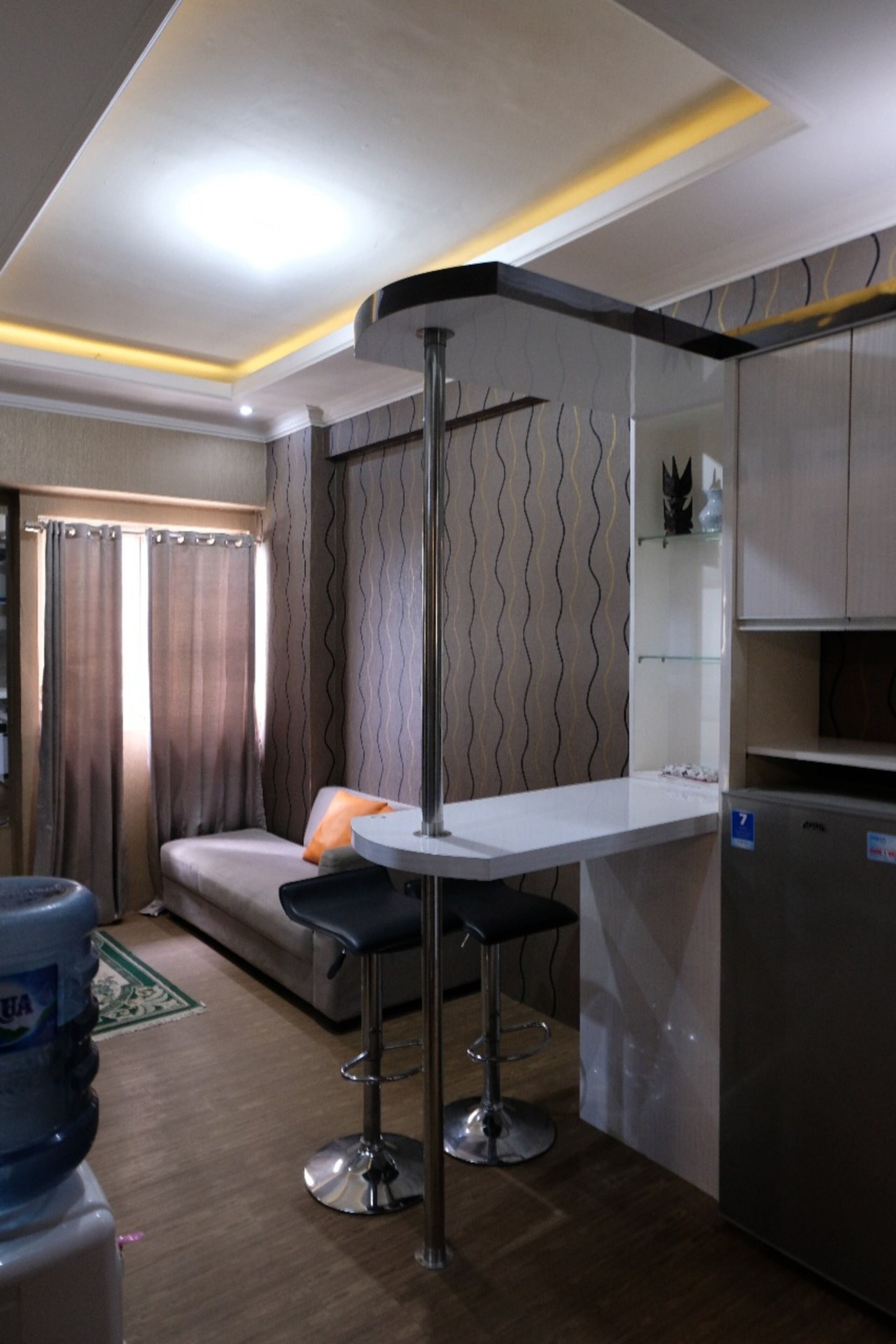 The Suites Metro Apartment By Zaky