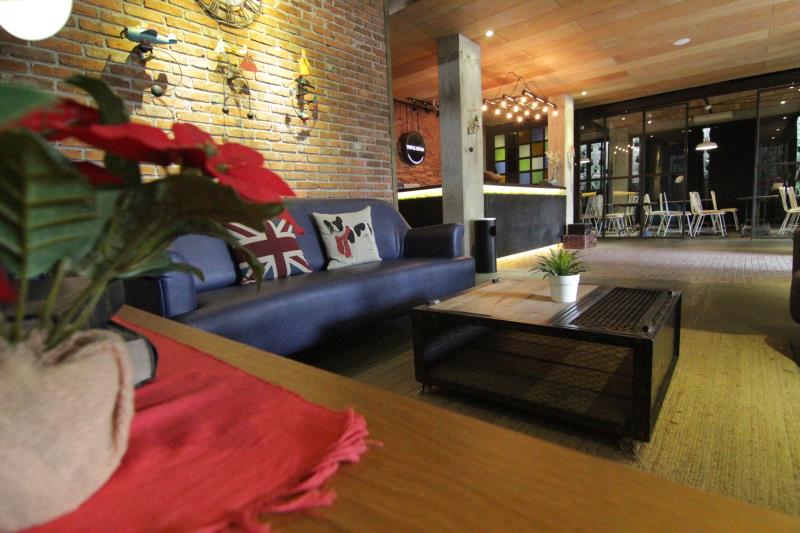 Triple Seven Hotel