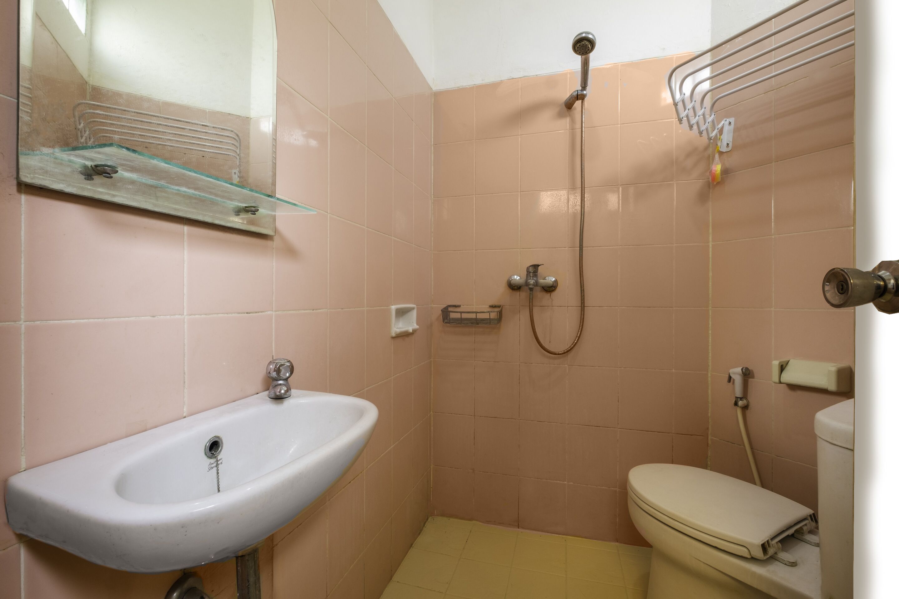 Tubagus Guest House by OYO Rooms