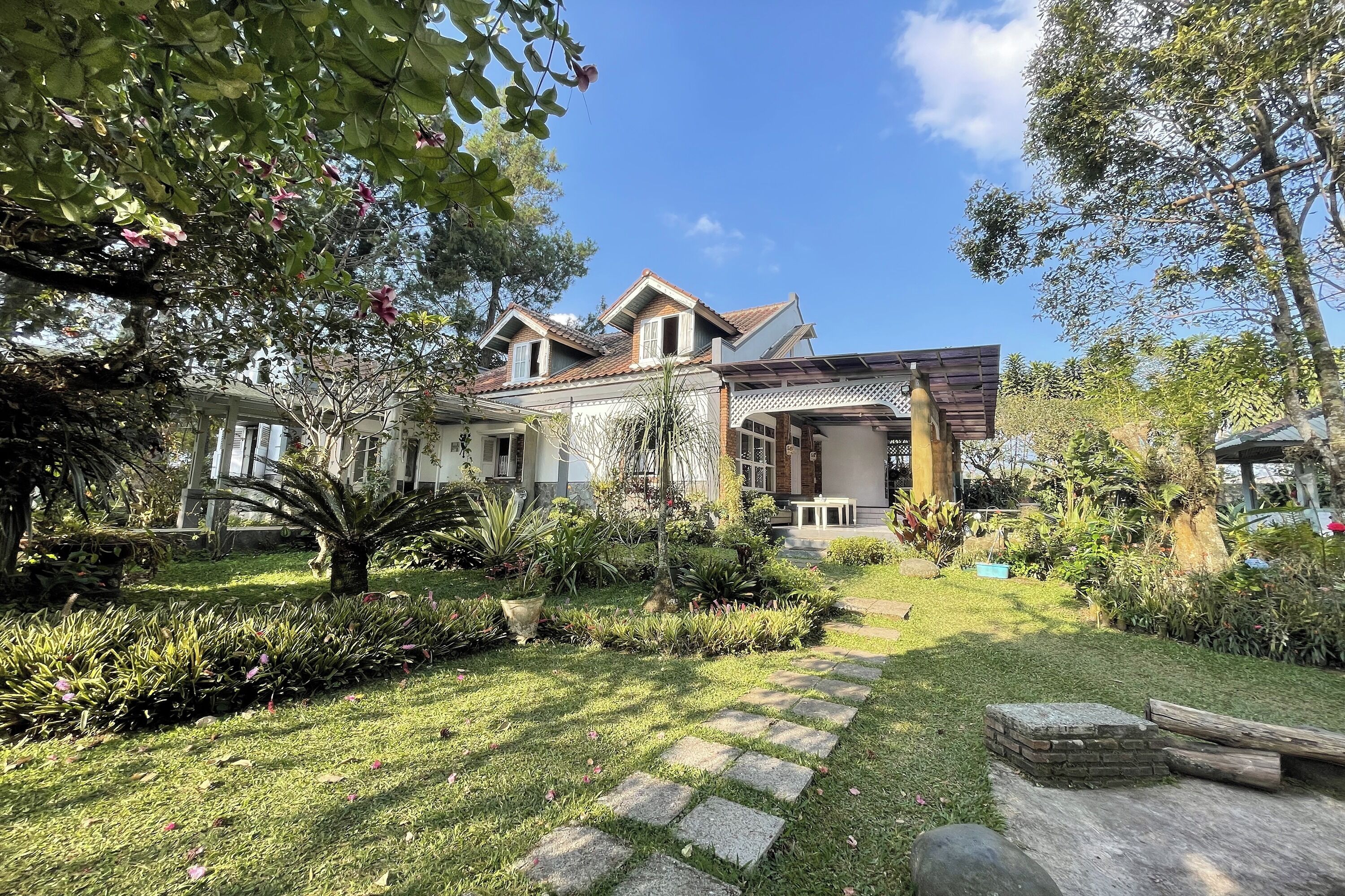 Villa 325 Maribaya