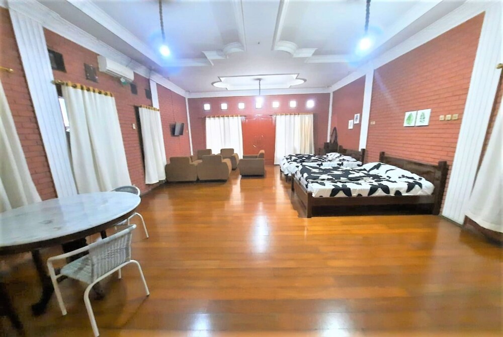 Wisma Acidalia Syariah