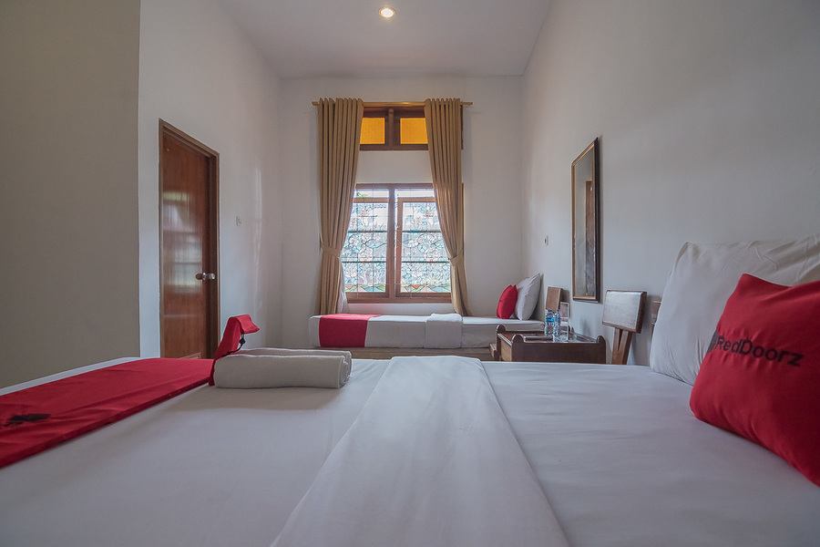 Wisma Green Maribaya Lembang by RedDoorz