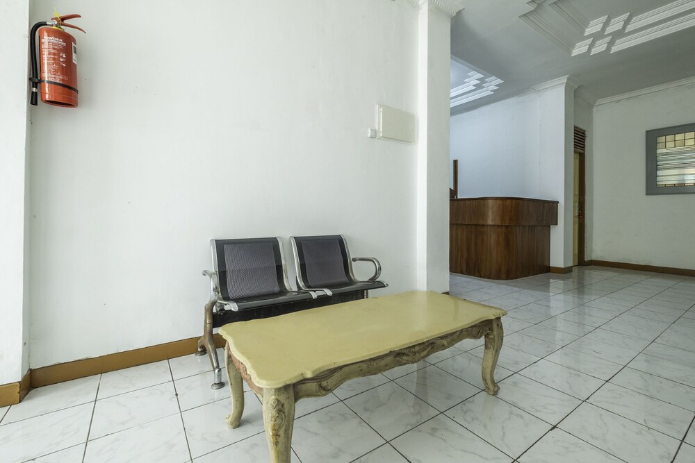 Wisma Marliando by OYO Rooms