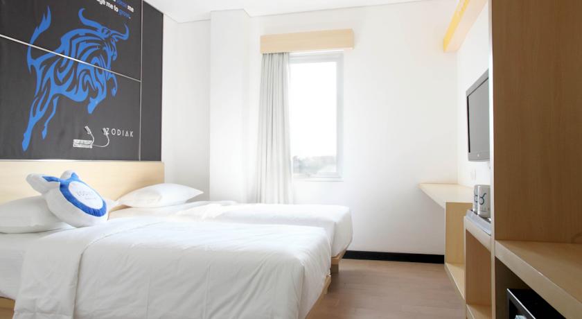 Zodiak @ Paskal Bandung