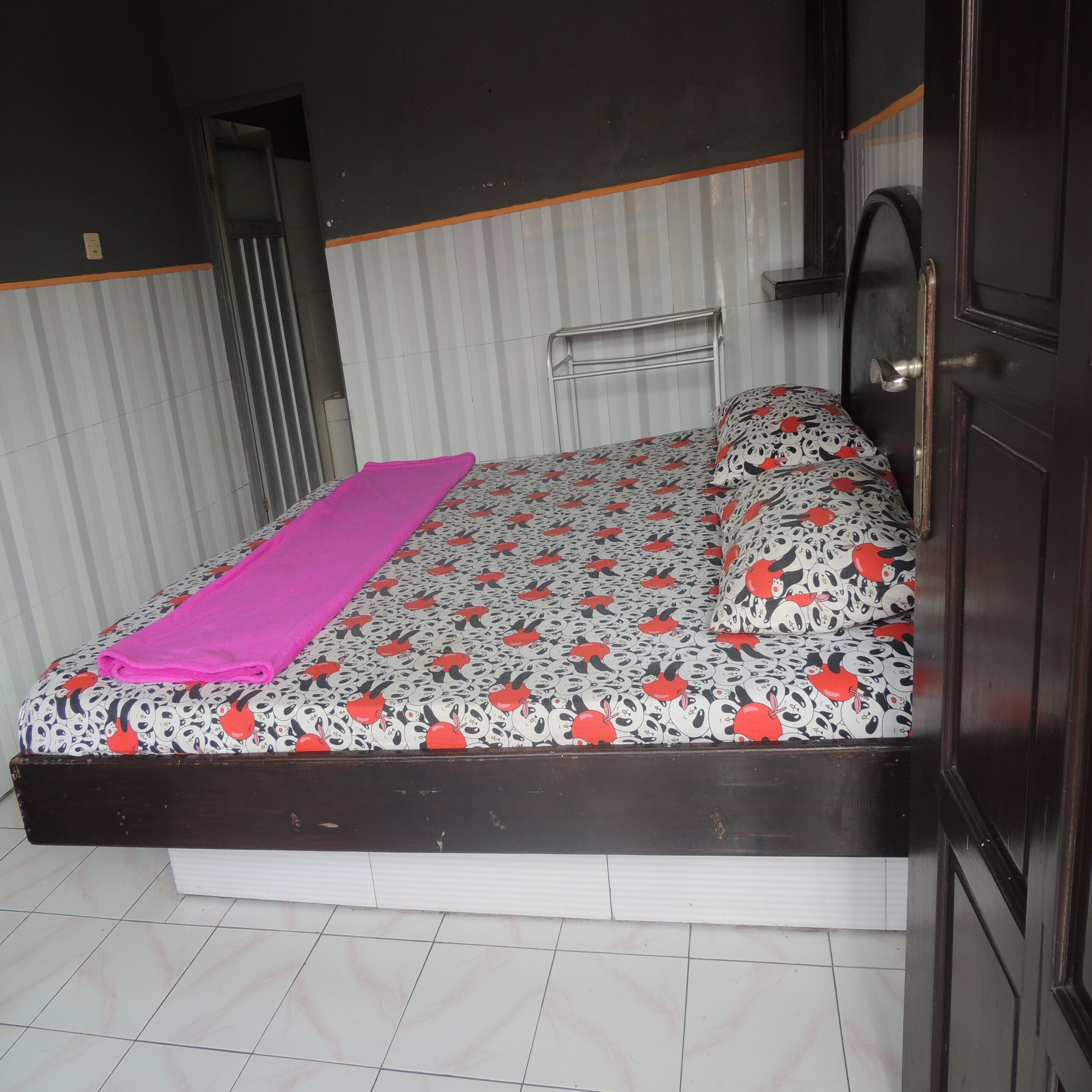 Yonanda Hotel