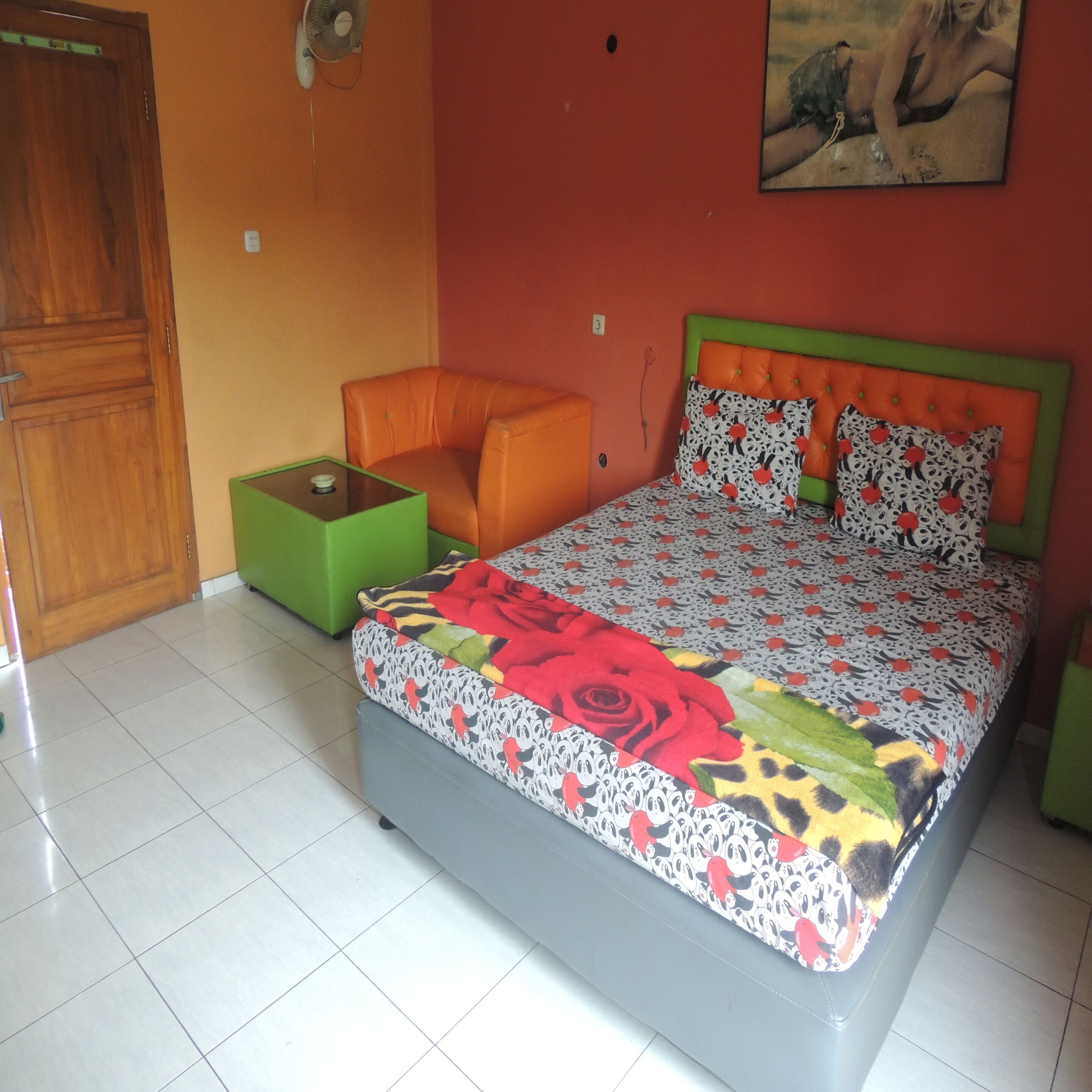 Yonanda Hotel