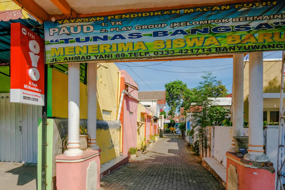 A. Yani 95 Residence by OYO Rooms