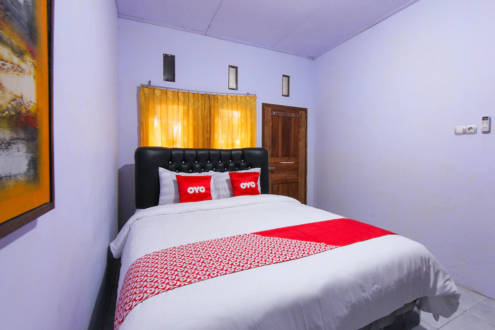 A. Yani 95 Residence by OYO Rooms